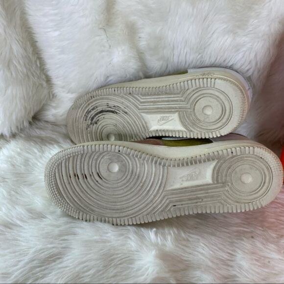 Nike Metallic Sneakers 306353 112 - Picture 7 of 9